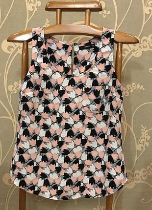 Очень красивая и стильная брендовая блузка 19.