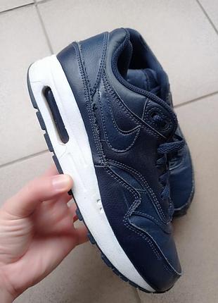 Кожаные кроссовки nike air max