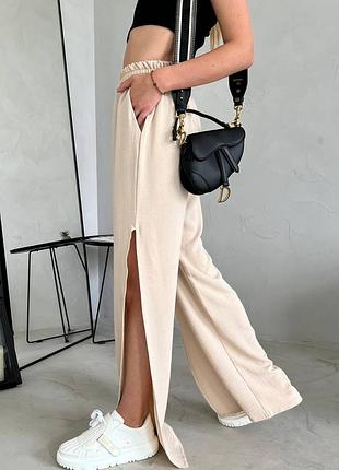 Брюки летние палаццо с разрезами сбоку