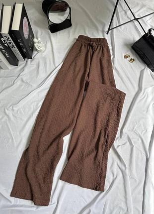 Жіночі шоколадні вільні брюки жатка