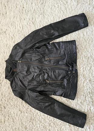 Куртка кожа женская состояние новой одевалась 1раз a.raspini, итальялия, р. 50 (l/m)