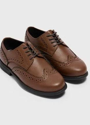 Супер стильні туфлі-броги для хлопчика туфлі matalan англія