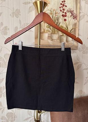 Черная трикотажная мини юбка размер с-м