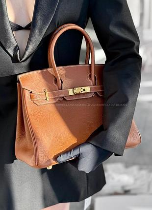 Birkin 30 | gold | togo | ghw — икона стиля от hermès