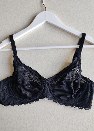Бюстгальтер triumph