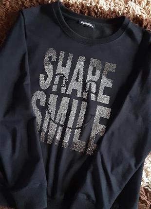 Хлоповый свитшот с камушками.