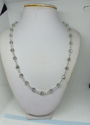 Скляні намистини з покриттям аврора бореаліс.