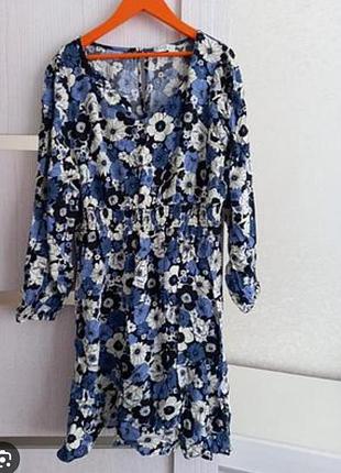 Платье на 20, 59 на 91