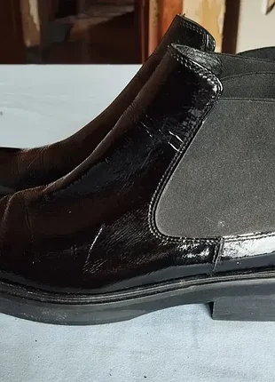 Жіночі чоботи челси