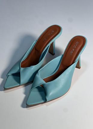 Туфлі жіночі gino figini шкіряні, на підборах 8 см, мʼятного кольору