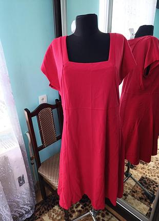 Платье 🥰🥰🥰