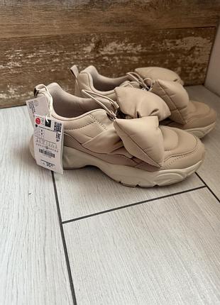 Кроссовки zara размер 34