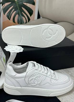 Белые кожаные кроссовки премиум