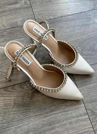 Продам туфлі steve madden