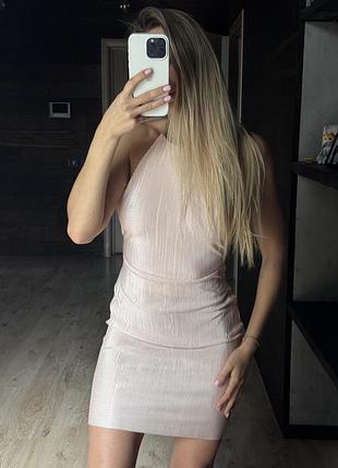 Сукня на літо