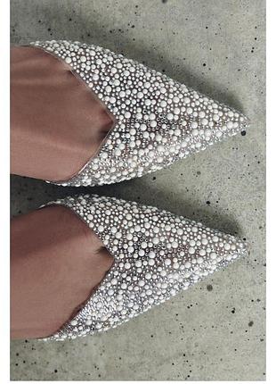 Відкриті туфлі на підборах зі стразами перлинами зара zara