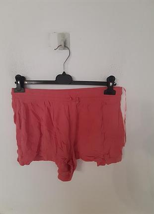 Шорты женские м