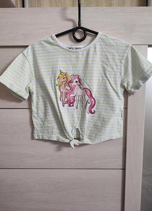 Укорочена футболка