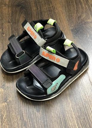 Босоніжки для хлопчика