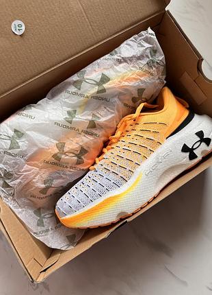 Жіночі кросівки under armour оригінал розмір 7 (37-38)