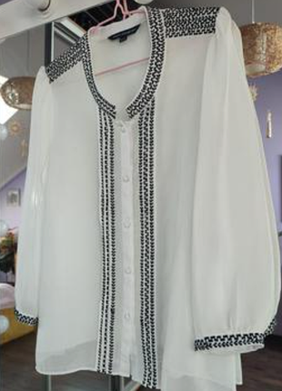 Стильная рубашка блуза прозрачная с вышивкой french connection