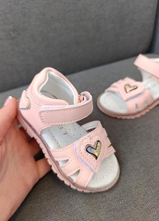 Босоножки для девочек 6