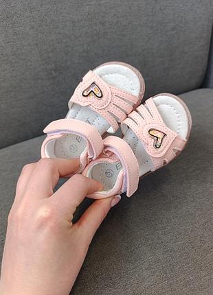 Босоножки для девочек 5