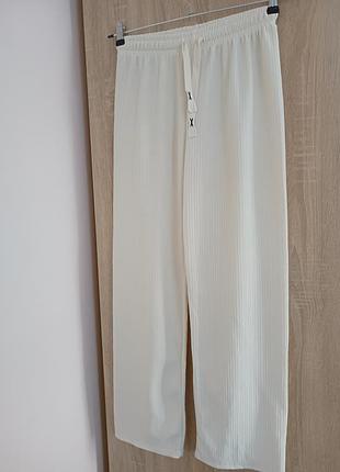 Класні жіночі прямі штани, висока посадка