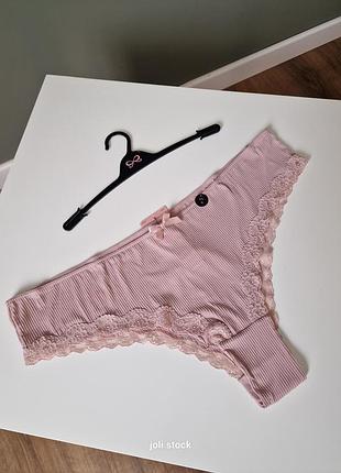 Розовые пудровые трусики бразилиана в рубчик плюс сайз hunkemoller 3xl 4xl 16 uk