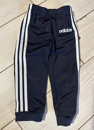 Штани adidas 9-12 місяців, можливо носіння і довше