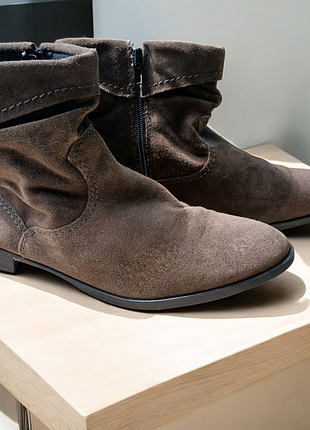 Замшевые коричневые женские ботинки фирмы Tamaris, немецкие брендовые ботинки 40 размера