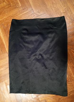 Юбка атласная черная