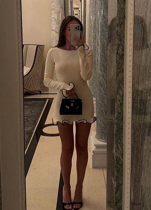 Жіноча сукня