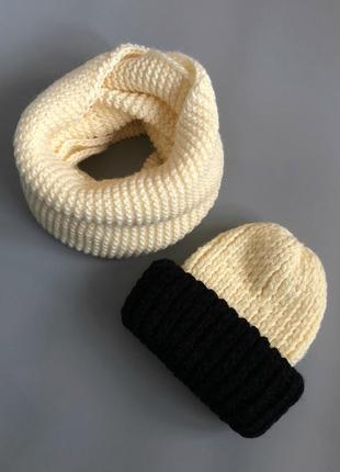 Обалденный комплект: шапка и снуд крупной вязки2 фото