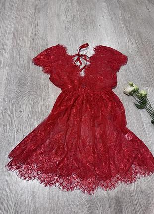 Пенюар червоний прозорий