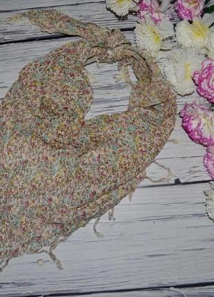 Очень модный фирменный яркий шарф платок косынка эффектный как женщине так и девочке цветы