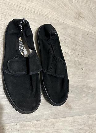 Мокасини безкоштовно