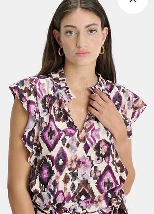 Гарна жіноча віскозна блуза блузка на літо