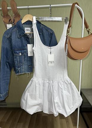 Дуже гарна сукня від zara іспанія в прошву