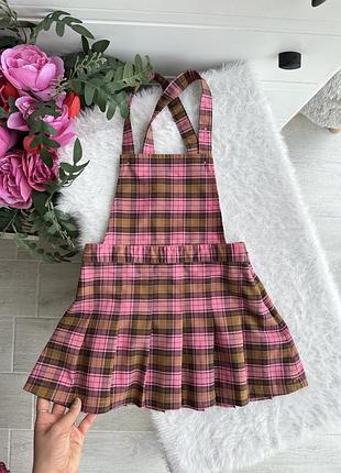 Сарафан в клітинку