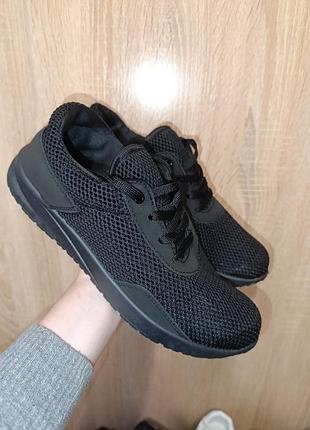 Кроссовки 42-45р