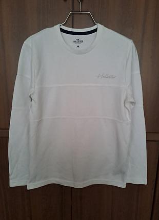 Свитшот мужской белого цвета