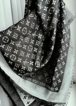 Велика хустка louis vuitton