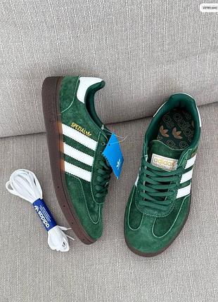 Замшеві кросівки adidas