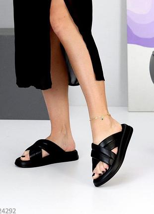 24292 шльопанці шкіряні