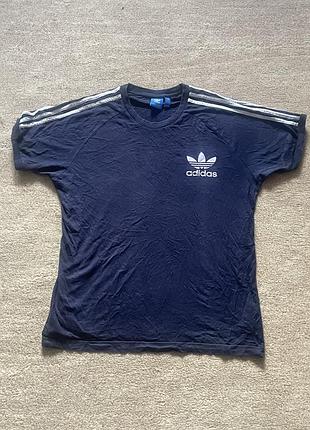 Оригінальна футболка adidas