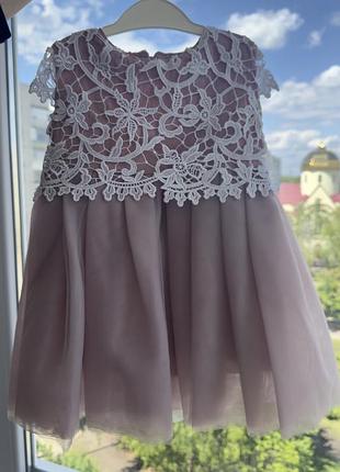 Гарна сукня на 1 рік