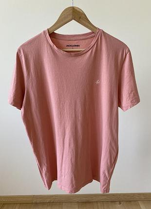 Чоловіча футболка л розміру