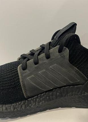 Adidas кросівки 3
