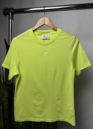 Жіноча спортивна футболка adidas